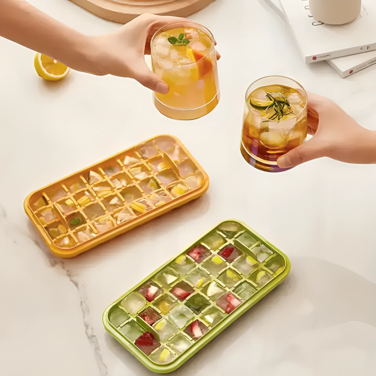 64-Cube Ice Tray With Lid